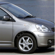 Крыло переднее правое в цвет кузова Toyota Yaris XP10 (1999-2005)